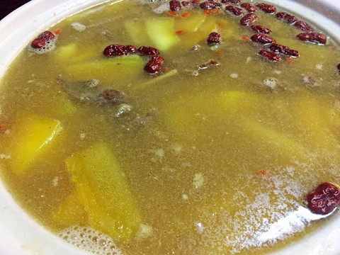 木瓜红枣鹿肉汤
