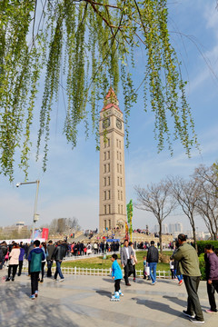 鹤壁地标 鹤壁广场