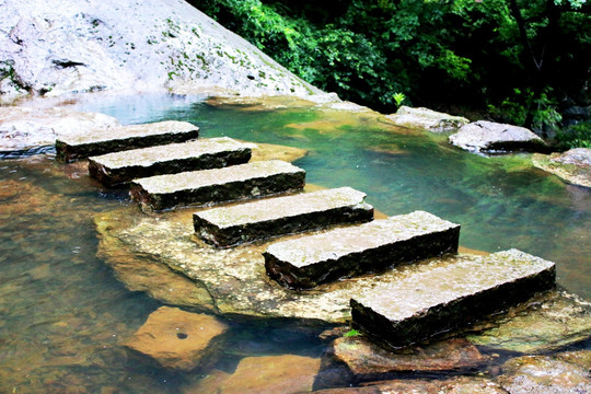 温岭南嵩岩景区风光