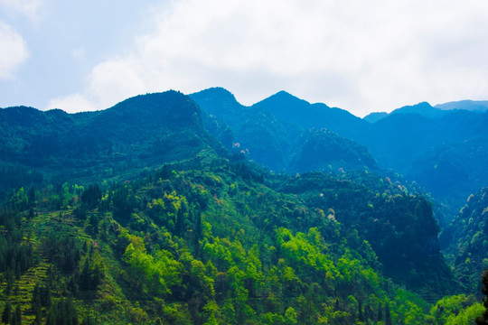 山岭 大山
