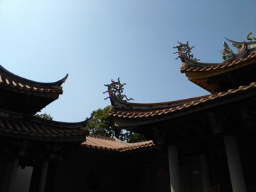 屋檐