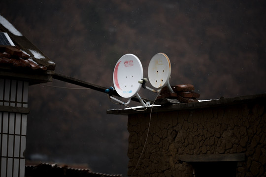 中国直播卫星村村通专用设备