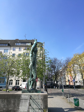 杜塞尔多夫的城市雕塑