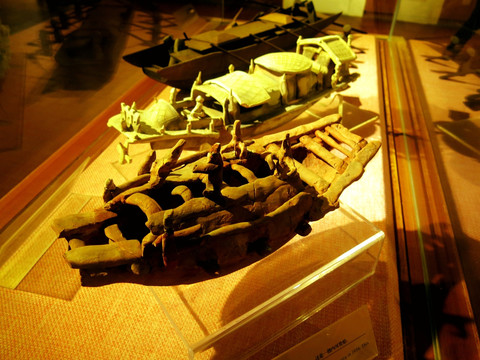古代船只模型