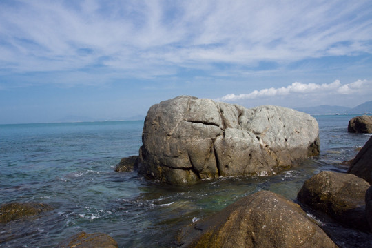 西岛牛王岭 海边礁石