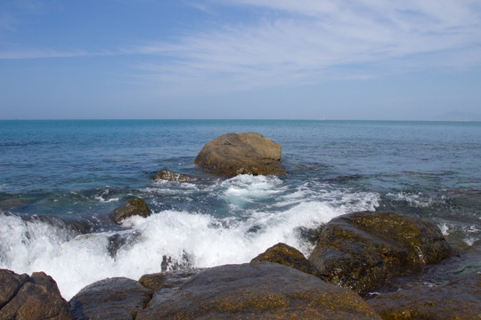 西岛牛王岭 海边礁石