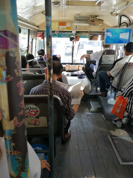 曼谷公交车