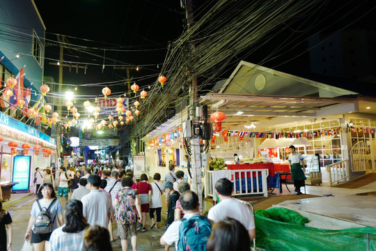 芭提雅 红灯区 步行街 酒吧