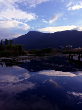 邛海湿地