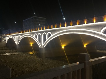 大桥夜景灯 