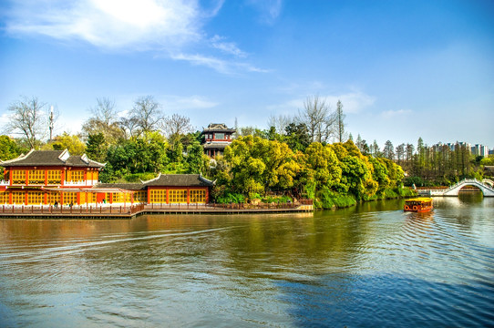 中式古典山水园林风景