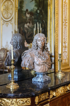 法国尚蒂伊城堡 孔代博物馆雕塑