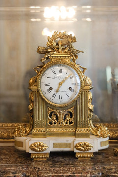 欧洲城堡座钟 钟表 时钟
