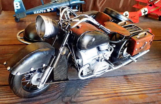 古董车模型 摩托车