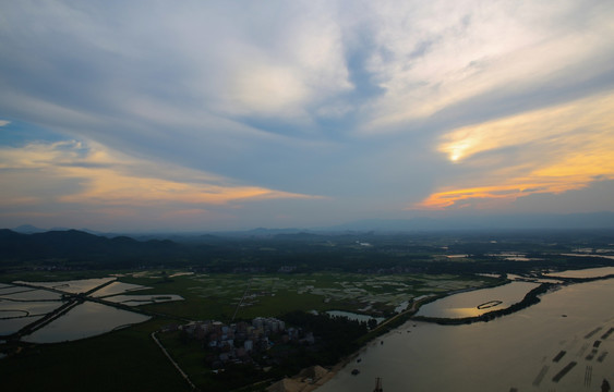 河流 丹江 日落