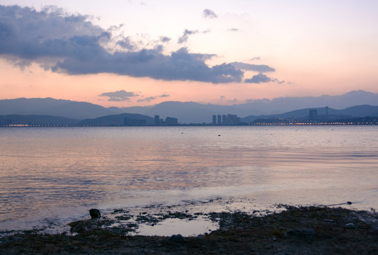 洱海夕阳 湖边风景