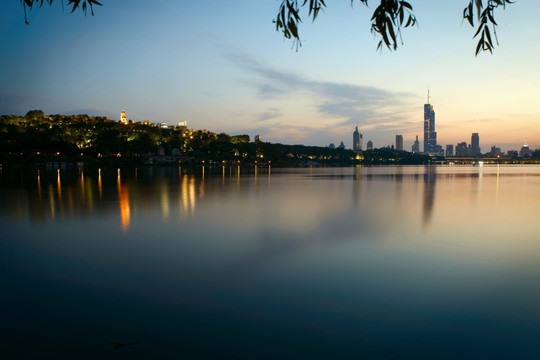 南京玄武湖夜景