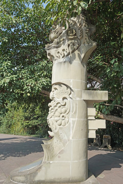 神兽瑞兽石刻 蝙蝠雕塑石柱