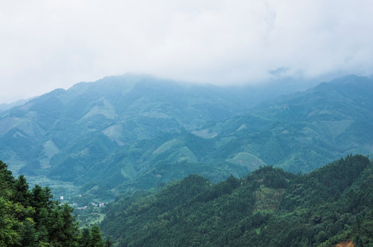 山岭风光