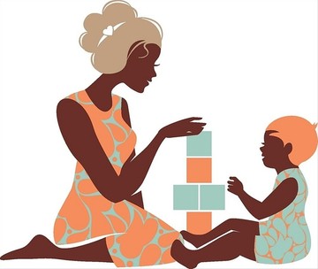 美丽的母亲和婴儿玩玩具剪影