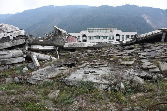 北川破旧房屋