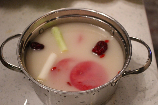 极品海鲜小火锅