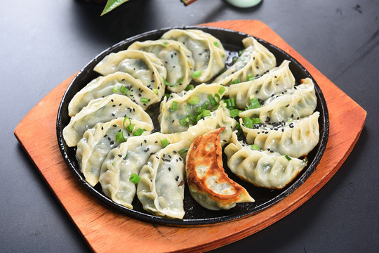 煎饺