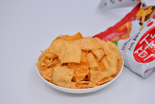 薯片零食高清图片