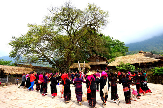 佤族祭祀歌舞