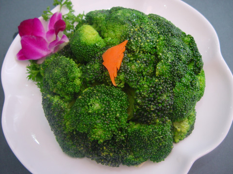 清炒西兰花