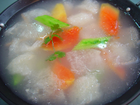 木瓜鲜虾鱼肚
