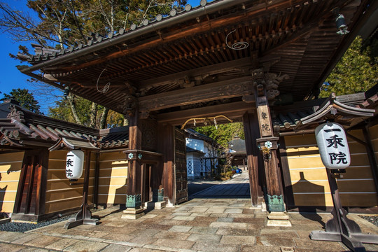 日本高野山一乘院院门