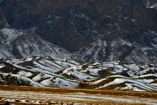 雪后贺兰山