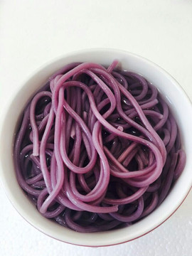 紫薯面条 紫色面 面