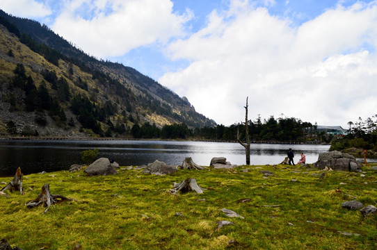 螺髻山风光