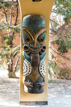 非洲面具浮雕