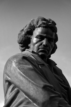 贝多芬雕塑 黑白