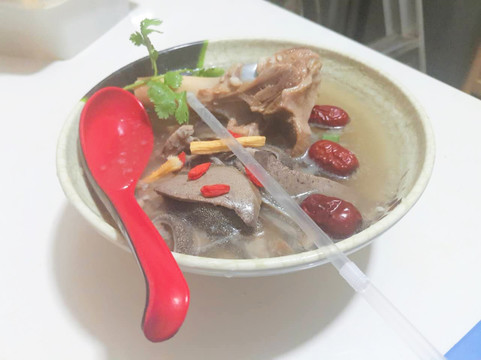 羊杂汤