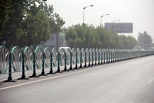 道路护栏