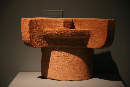 公元前1世纪沙特石器残件