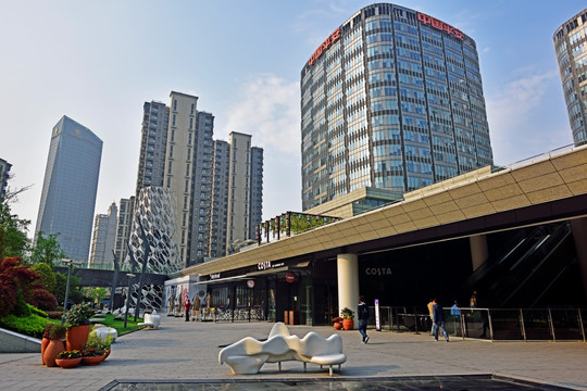 上海绿地汇中心