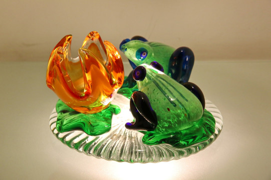 玻璃艺术品绿色荷叶青蛙
