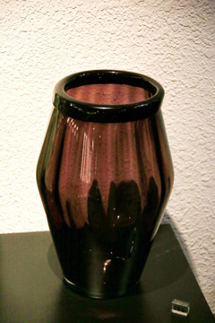 玻璃艺术品紫色瓜棱纹花瓶