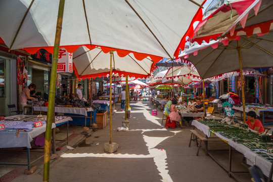 南阳镇平玉器市场