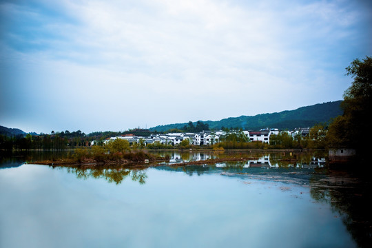 水墨山水古镇