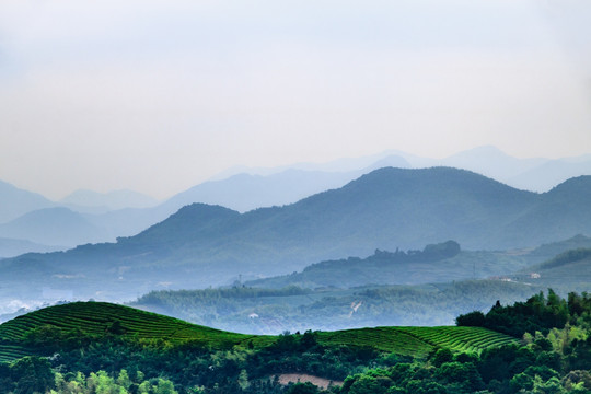 云雾群山 远山