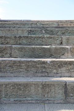 青石块台阶