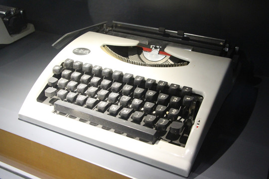 老打字机
