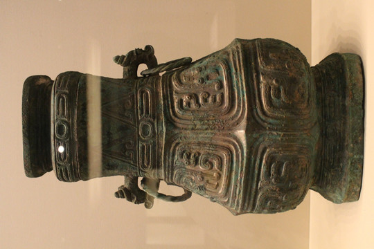 古代青铜盛酒器纹样