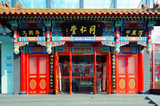 中式雕花仿古大门